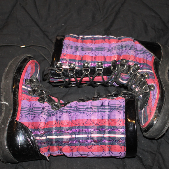 Coach winter boots size 5b - Picture 1 of 1